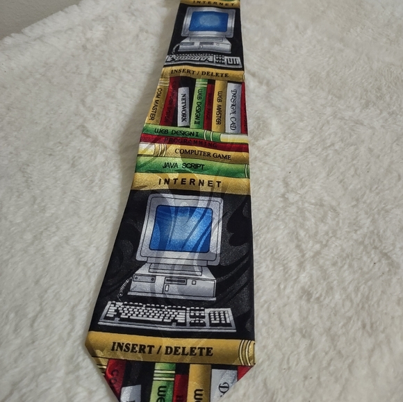 Neck Tie Retro Computer and Internet Theme "60 x 4" - Picture 5 of 6